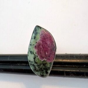 Beau, 1 1/4 inch, 925 marked, Ruby in Zoisite ring size 7